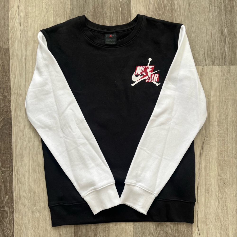 Jordan Nike Black and White Logo Crewneck Sweatshirt
